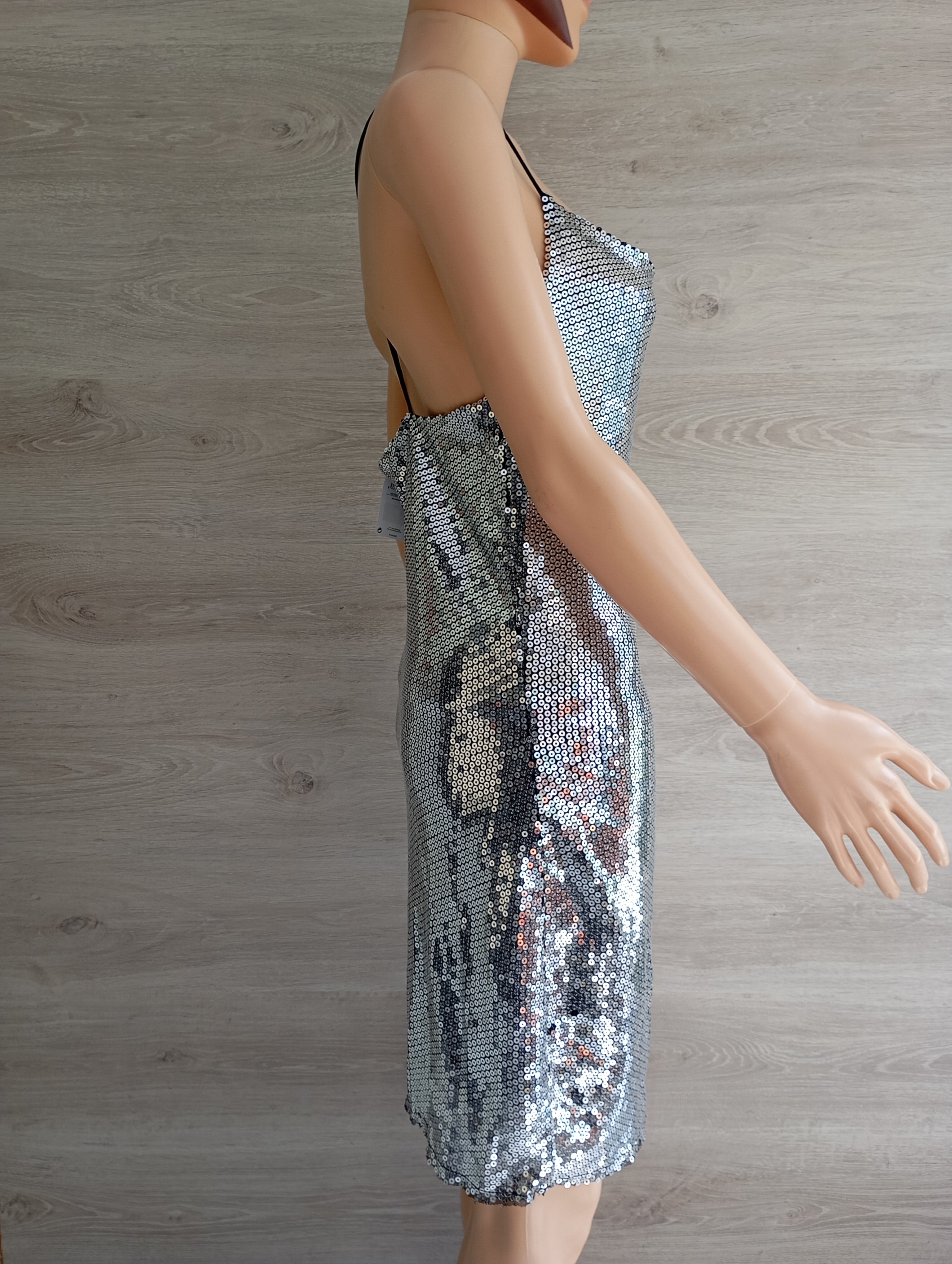 Robe Mini Sequins Argentés Mango – Bretelles Fines | Taille S | Seconde Main