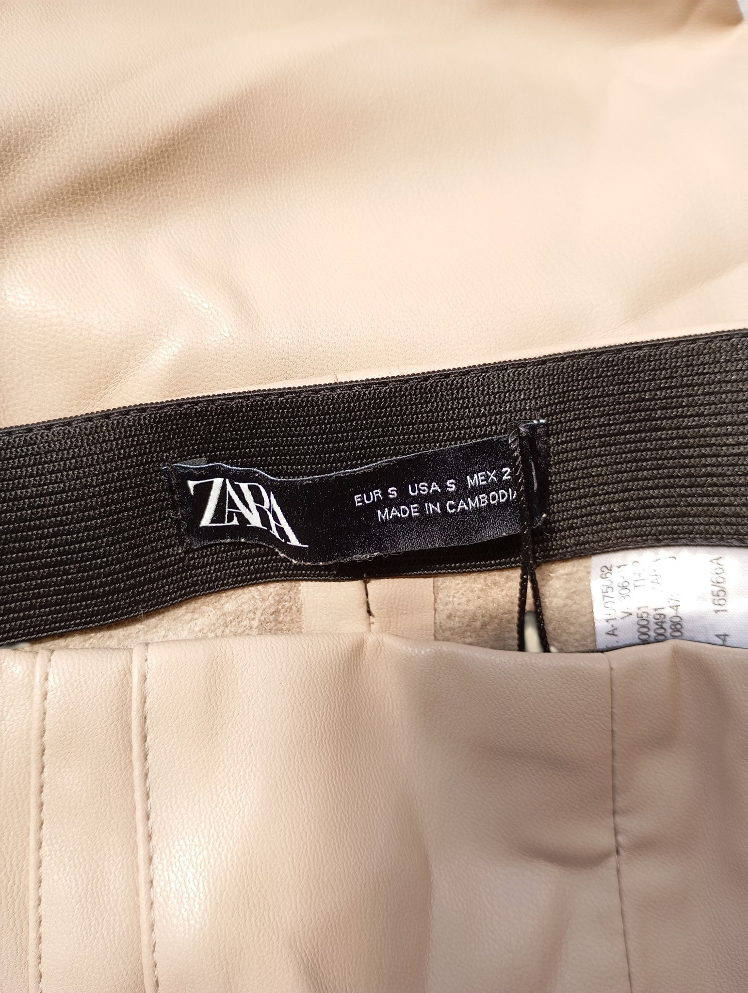 Pantalon Skinny Similicuir Zara Hi-Rise – Beige – Taille S