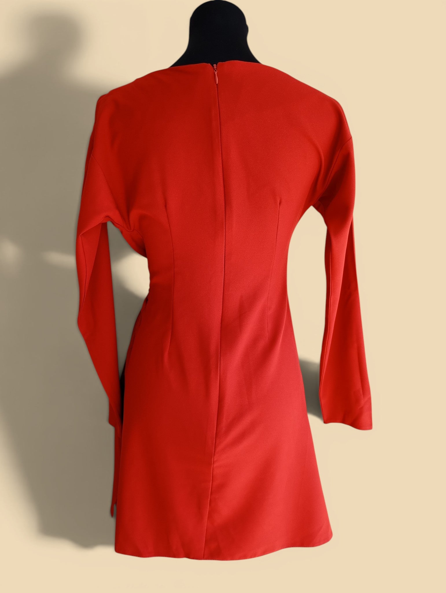 Robe ASOS Rouge Brique Drapée – Manches Longues – Taille 36