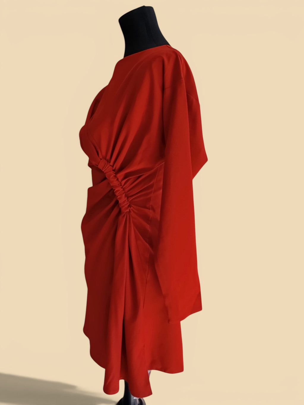Robe ASOS Rouge Brique Drapée – Manches Longues – Taille 36