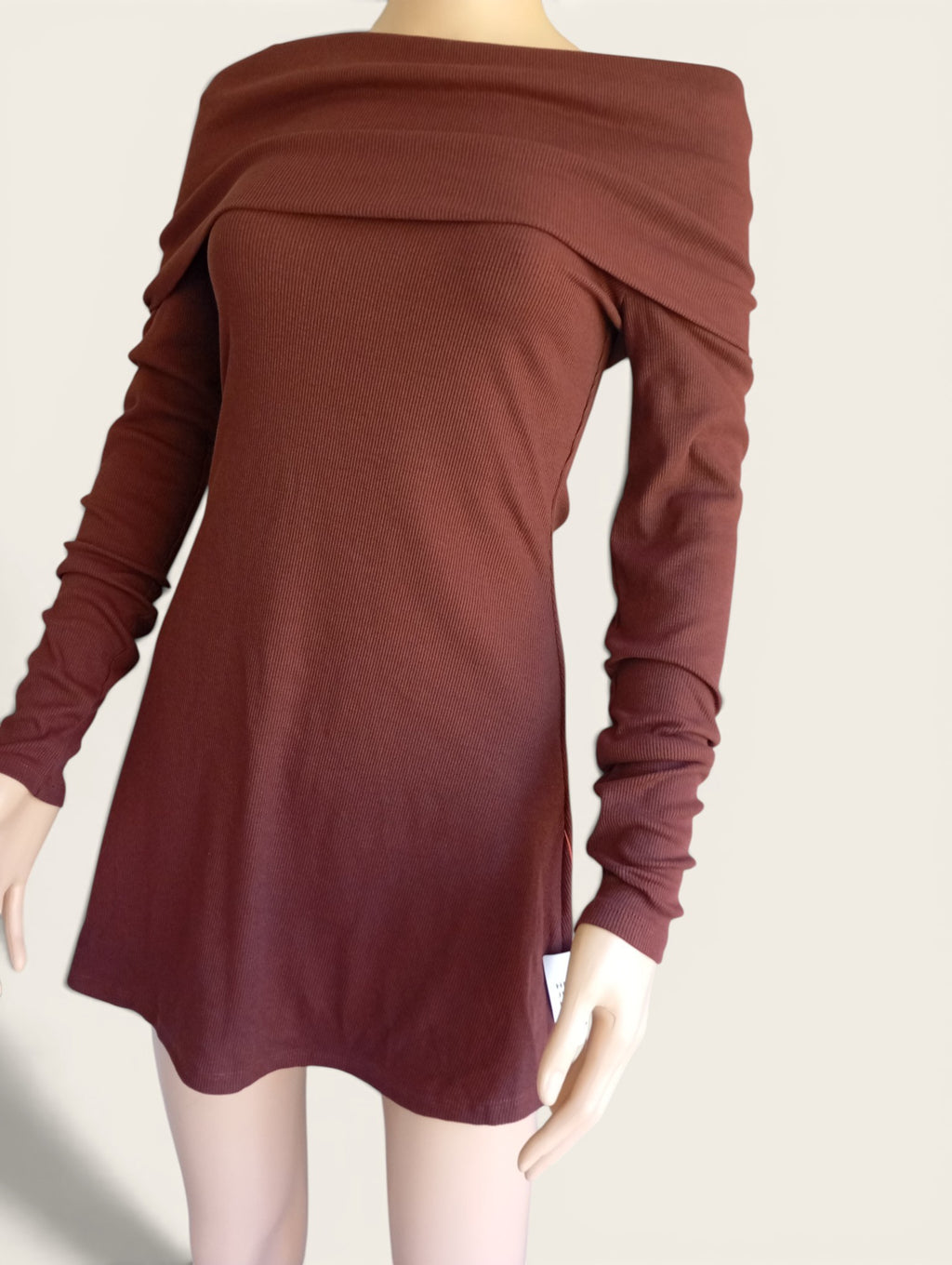 Robe ASOS Design – Bordeaux Terracotta | Col Bardot | Taille 36 (S)