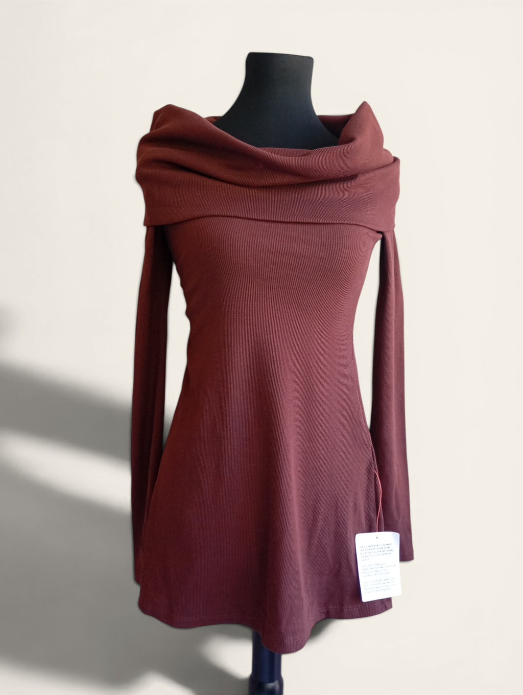 Robe ASOS Design – Bordeaux Terracotta | Col Bardot | Taille 36 (S)
