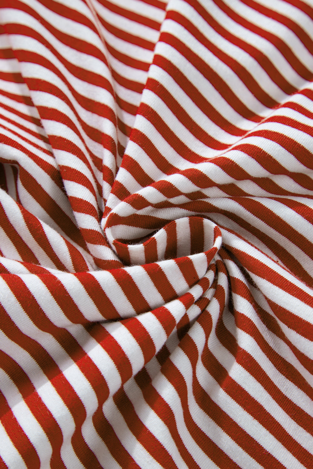 Ensemble loungewear rayures rouges — Top boutonné col en V & pantalon à nœud