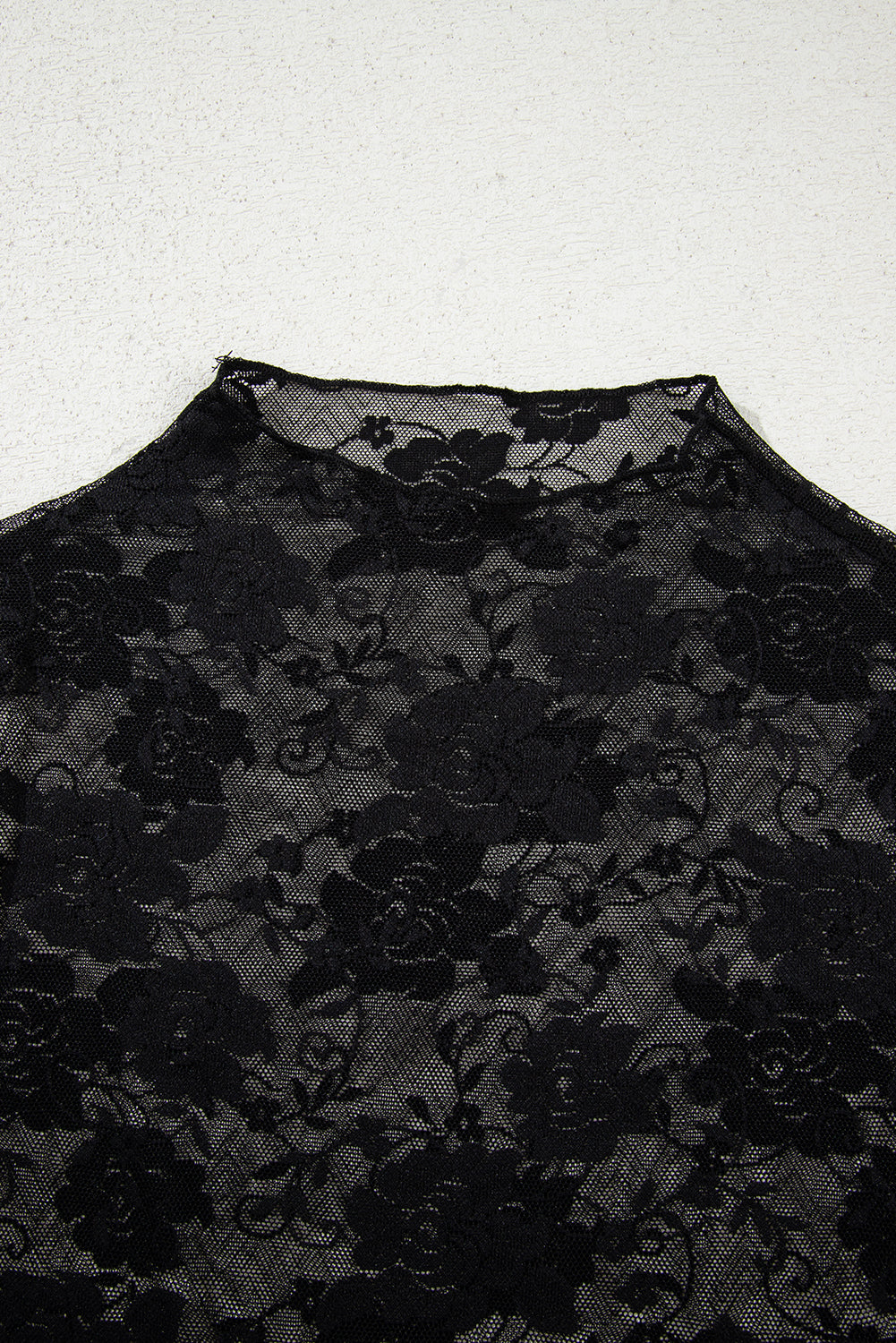 Top en Dentelle Florale Blanc — Manches Longues & Col Montant Grande Taille