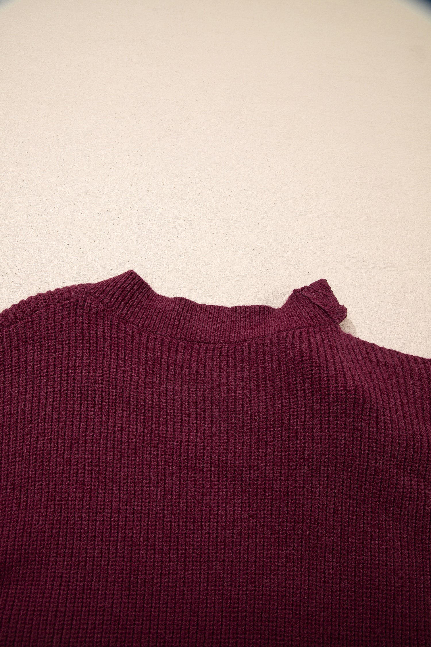 Pull en maille à col asymétrique et nœud papillon en dentelle — bordeaux