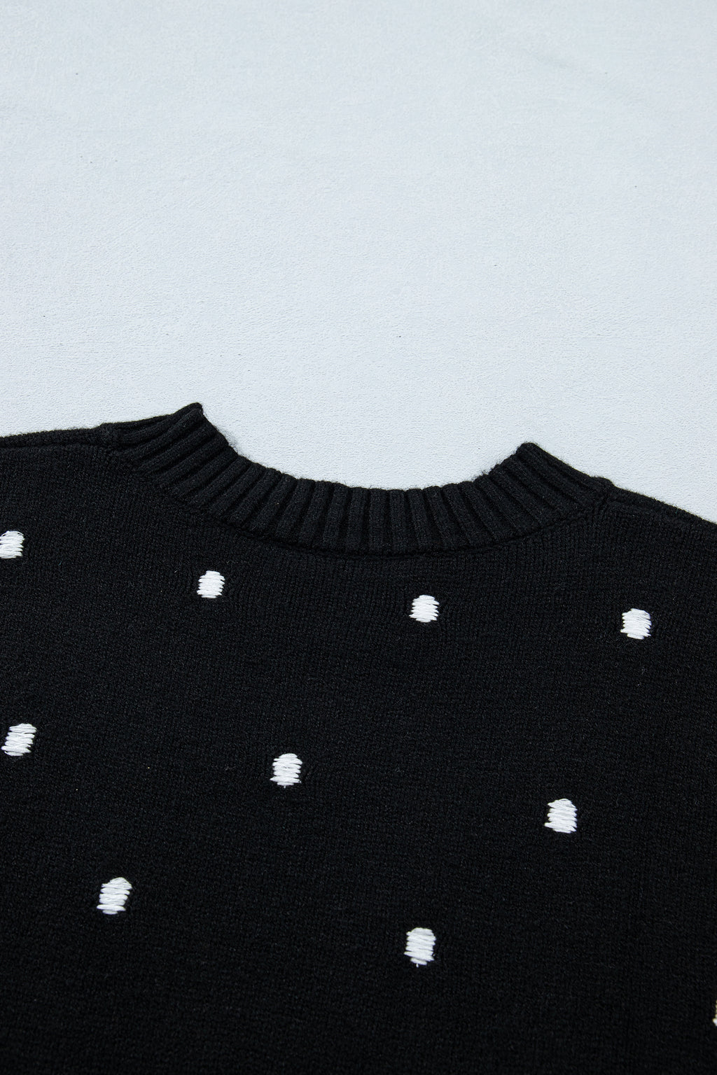 Pull Jaune Crème à Pois – Manches Courtes Bouffantes, Col Rond, Maille Légère