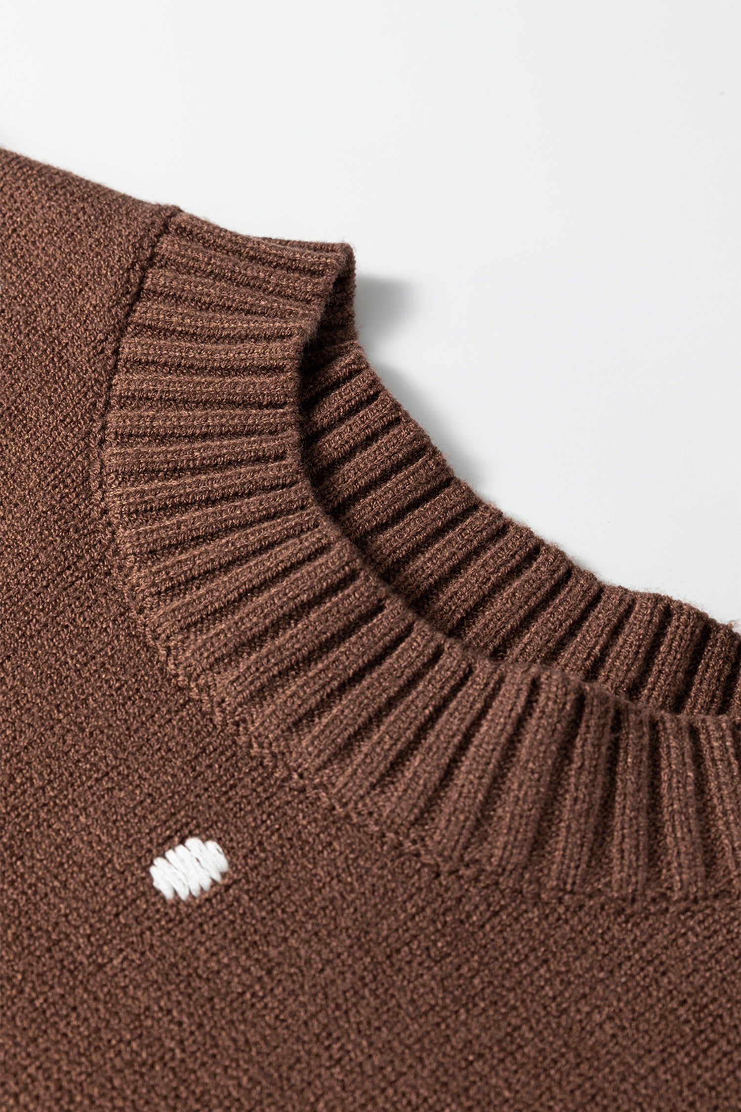Pull Jaune Crème à Pois – Manches Courtes Bouffantes, Col Rond, Maille Légère