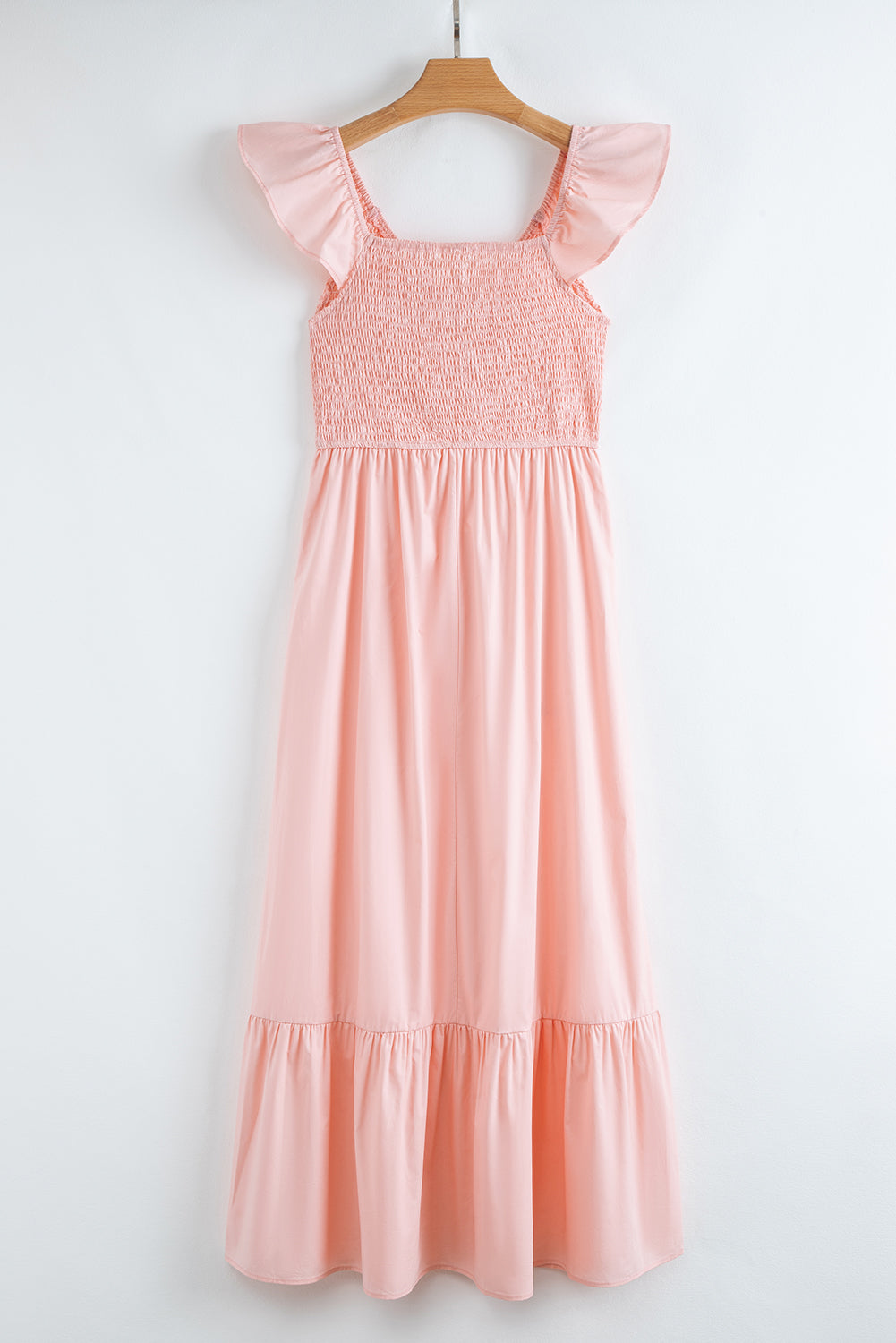 Robe longue à col V, corsage smocké et manches papillon