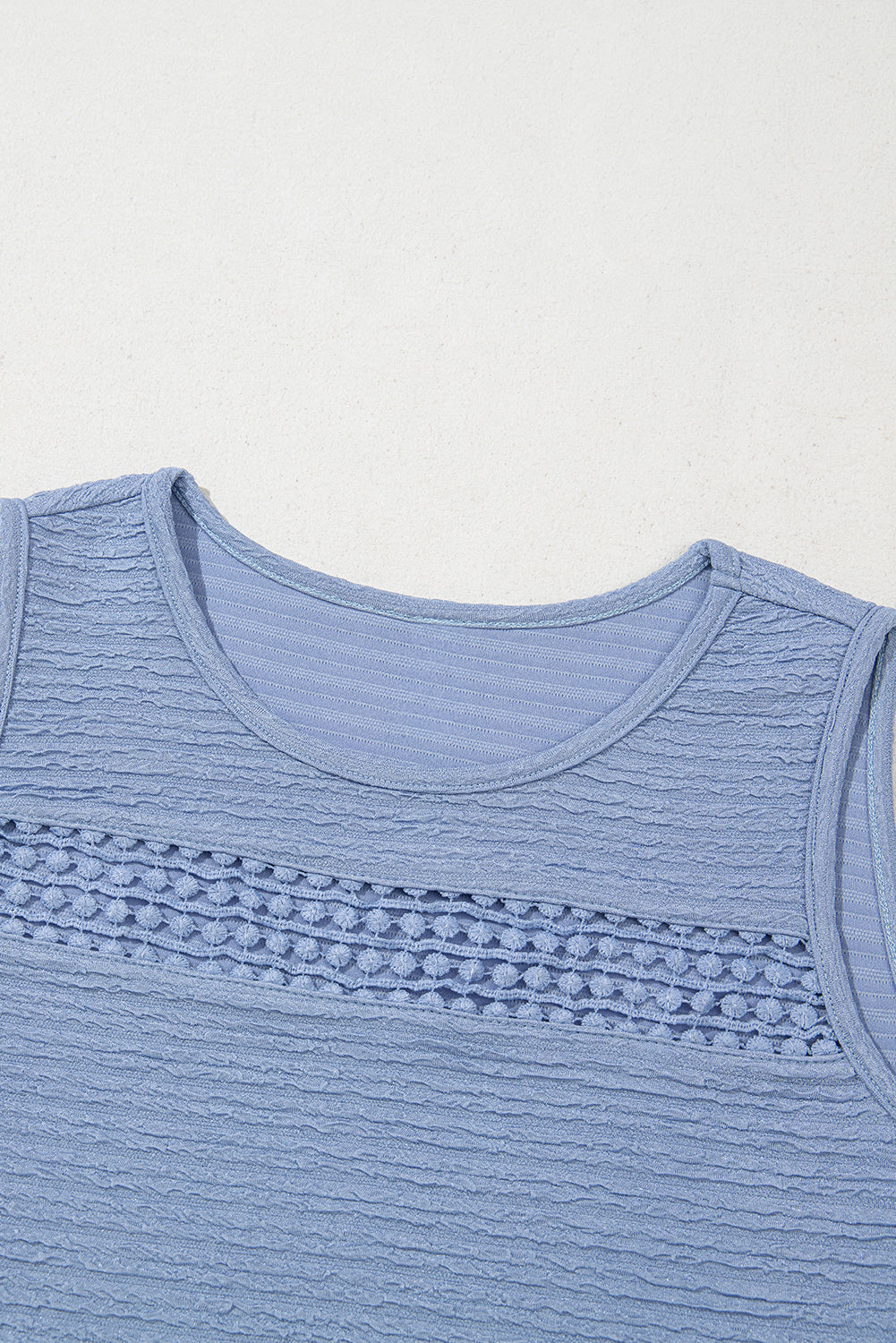 Robe mini sans manches en dentelle texturée — Noir, Bleu, Rose