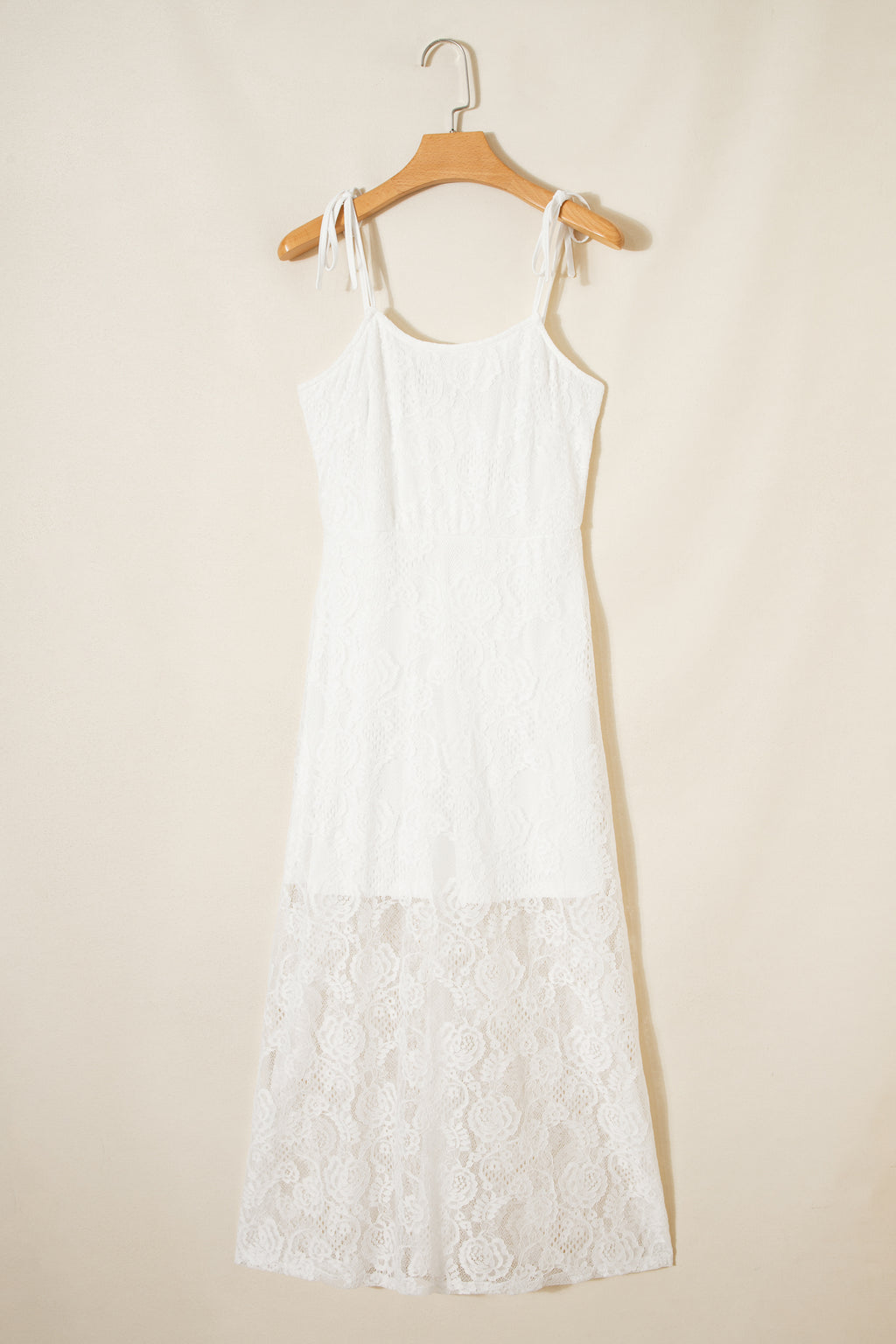 Robe longue en dentelle florale à bretelles à nouer — blanc
