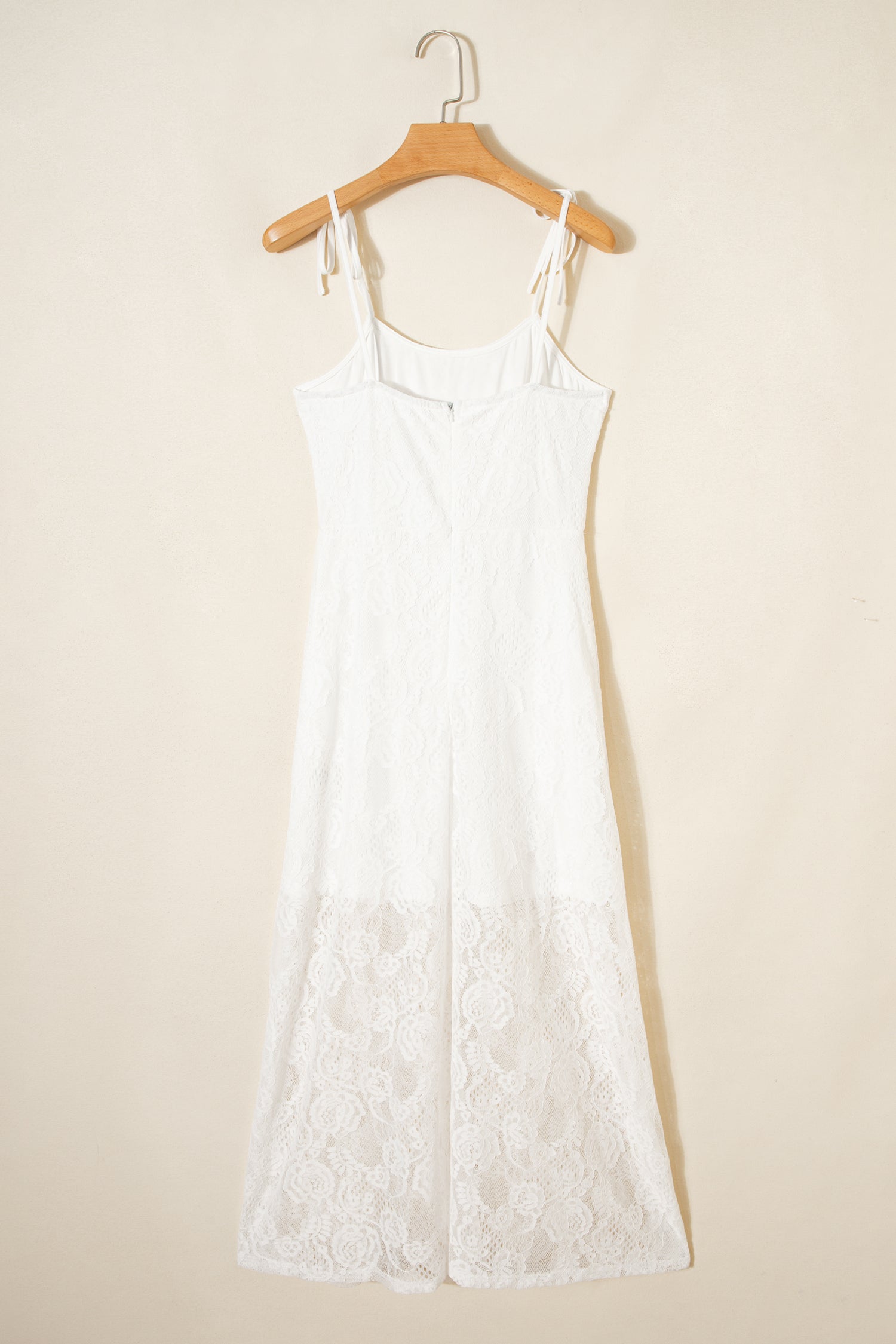 Robe longue en dentelle florale à bretelles à nouer — blanc