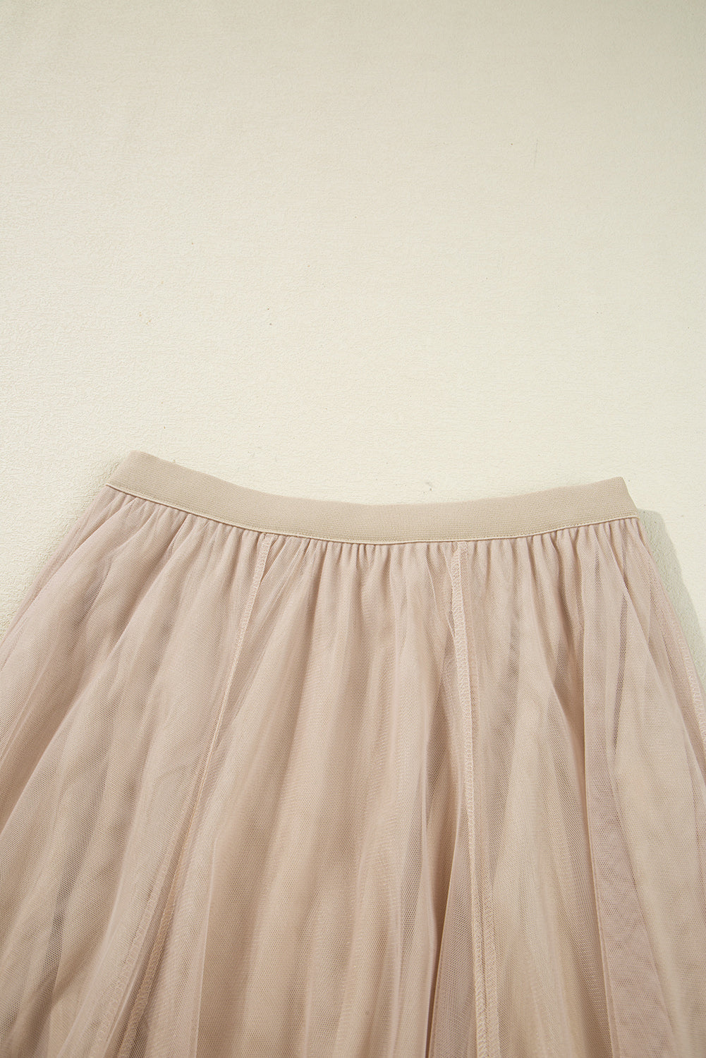 Jupe midi en tulle — Superposition de maille évasée & taille haute