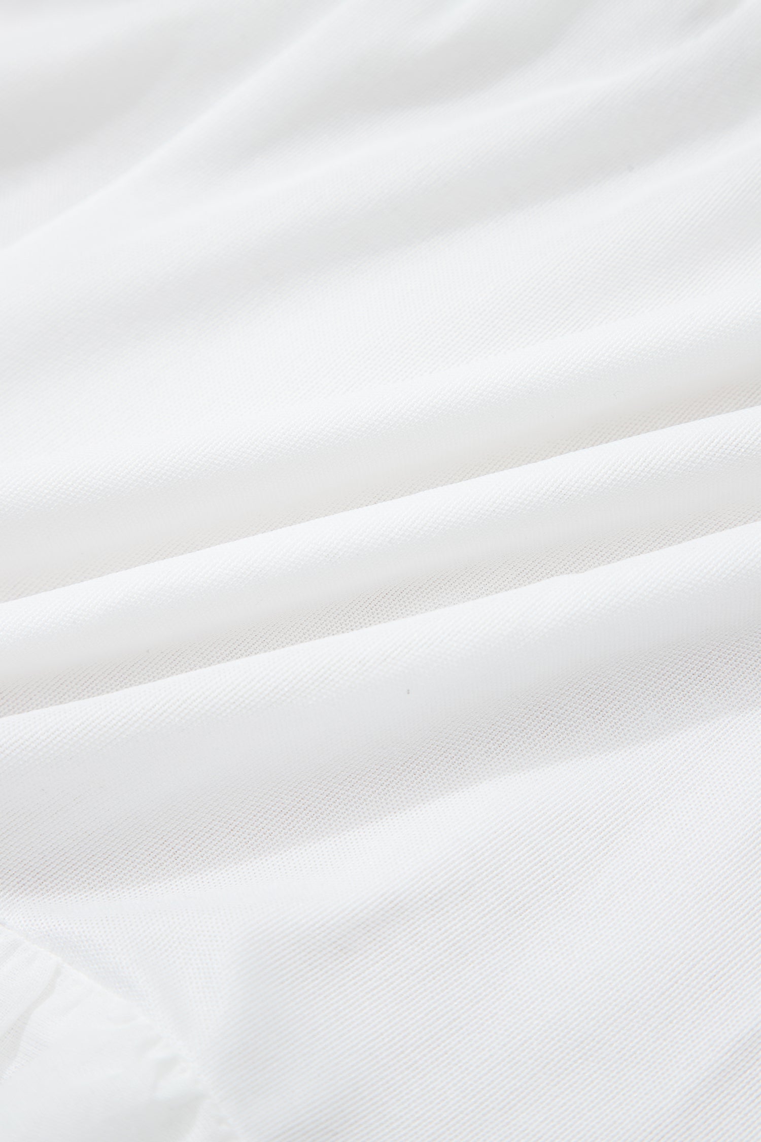 Shorty en dentelle à volants étagés — blanc, taille haute élastique