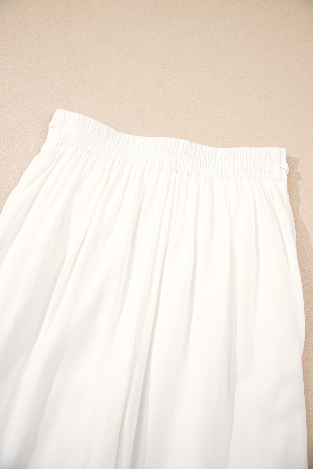Pantalon Large Blanc Plissé – 100% Viscose & Cordon de Serrage
