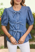 Chemise en Jean Péplum — Manches Bouffantes et Nœuds Papillon, Bleu Crépuscule