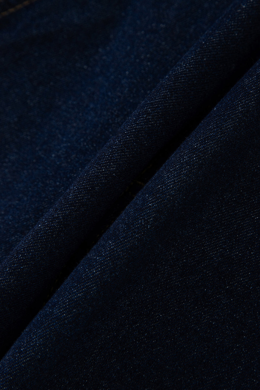 Short en jean à bordure festonnée — Bleu marine