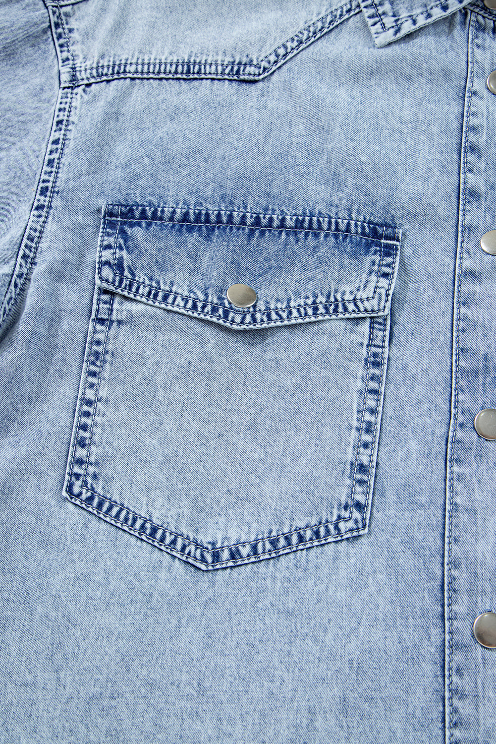 Robe Chemise Ample en Jean — Ourlet Brut et Poches Poitrine