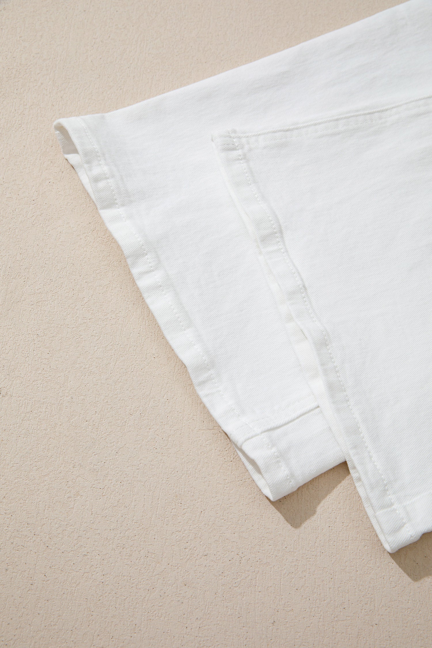 Jean blanc uni — Coupe jambes larges & taille mi-haute