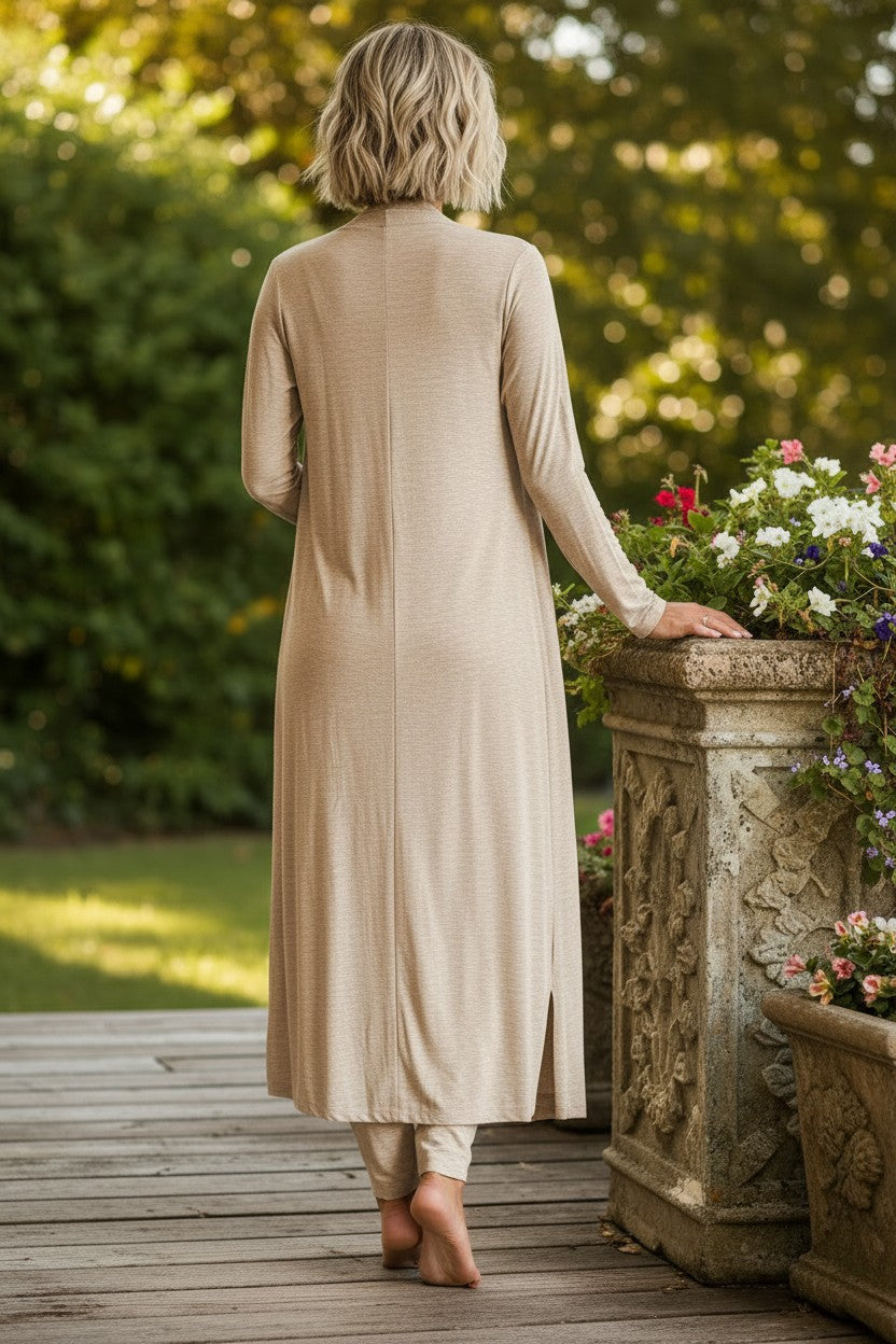Ensemble loungewear cardigan long fendu et pantalon skinny