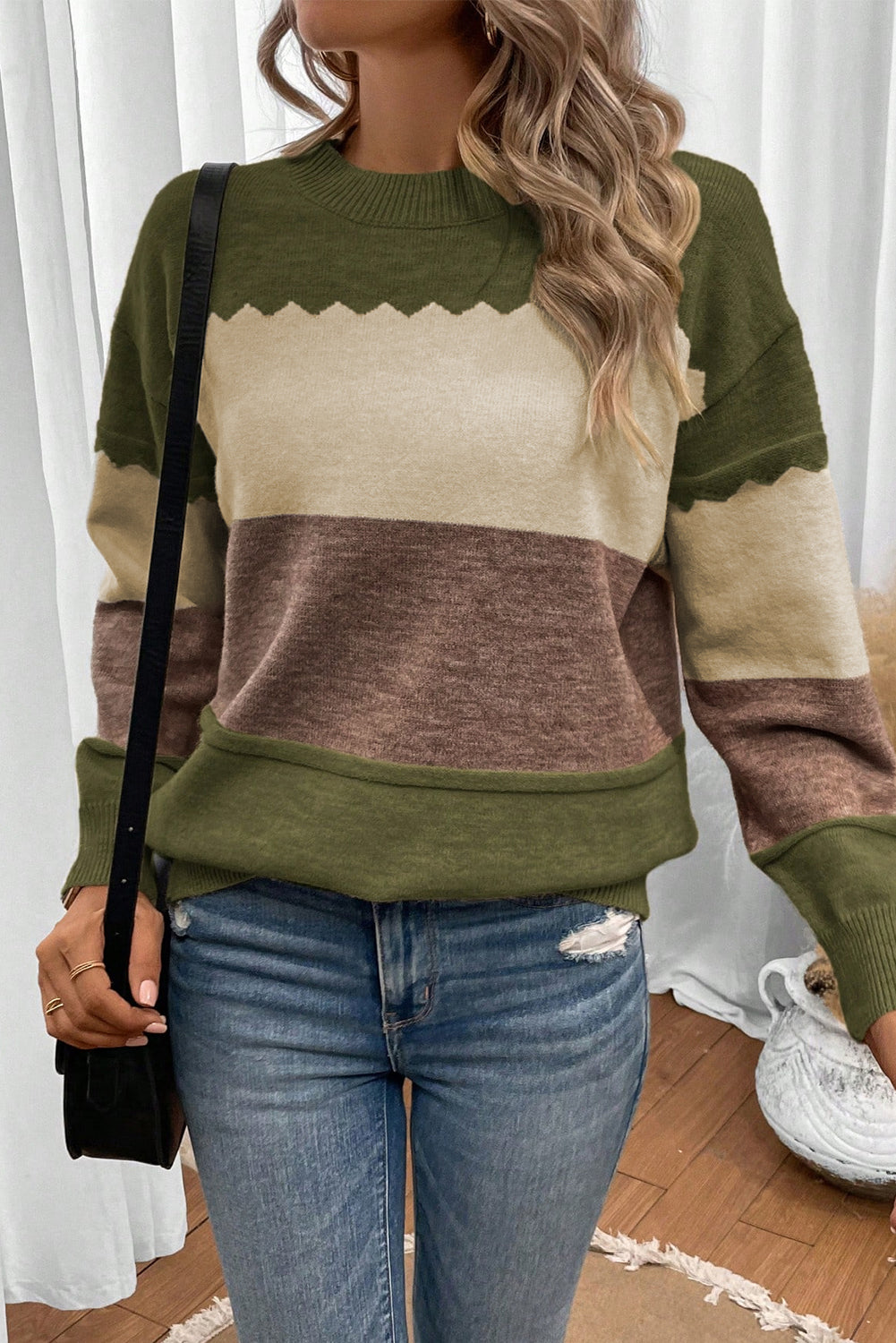 Pull Colorblock Col Rond — Épaules Tombantes