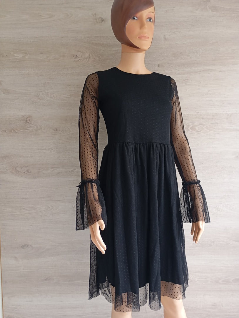 Superbe robe plumetis avec manches transparentes - Na-kd taille S - Noir - neuve