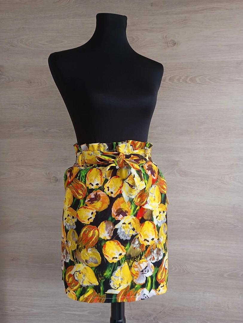 Jupe courte Local - S - Jaune/multicolore - Neuf avec étiquette - motif floral - lien à nouer