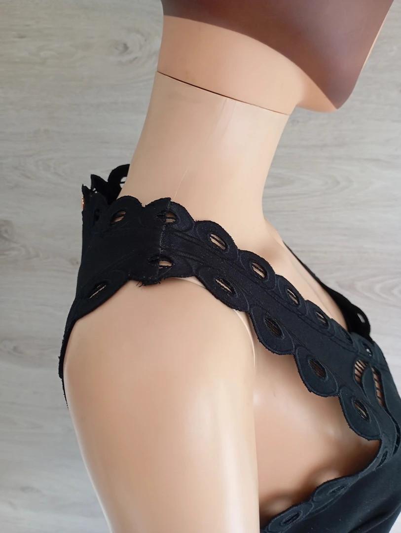 Petite robe noire découpée au laser — Ted Baker — Taille S — Très bon état