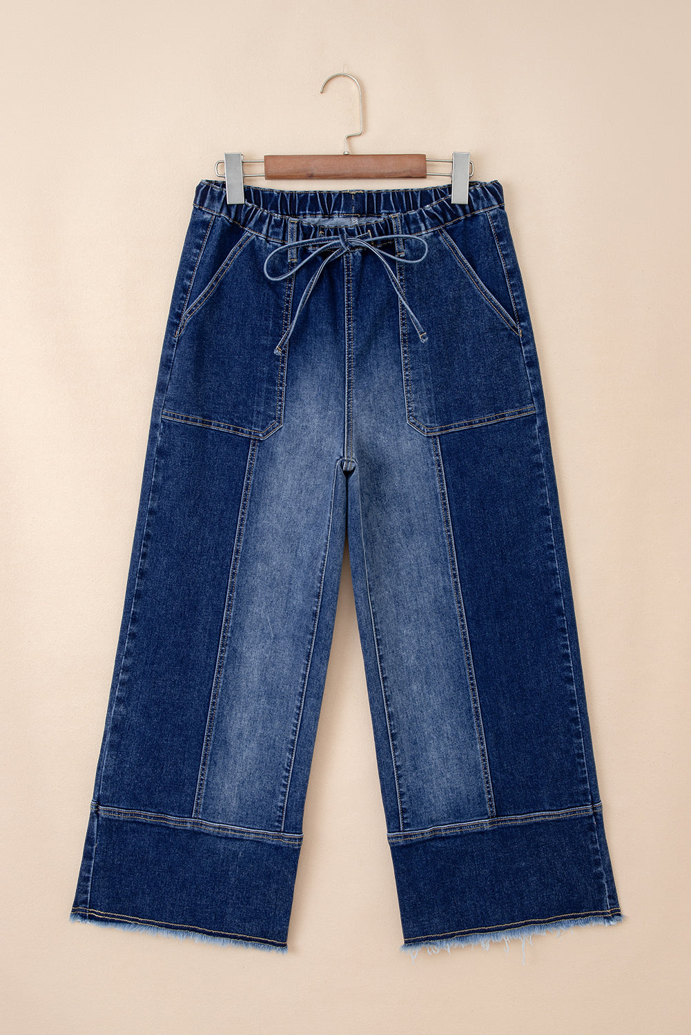 Jean Large Taille Haute – Ourlet Brut, Poches Cargo & Cordon
