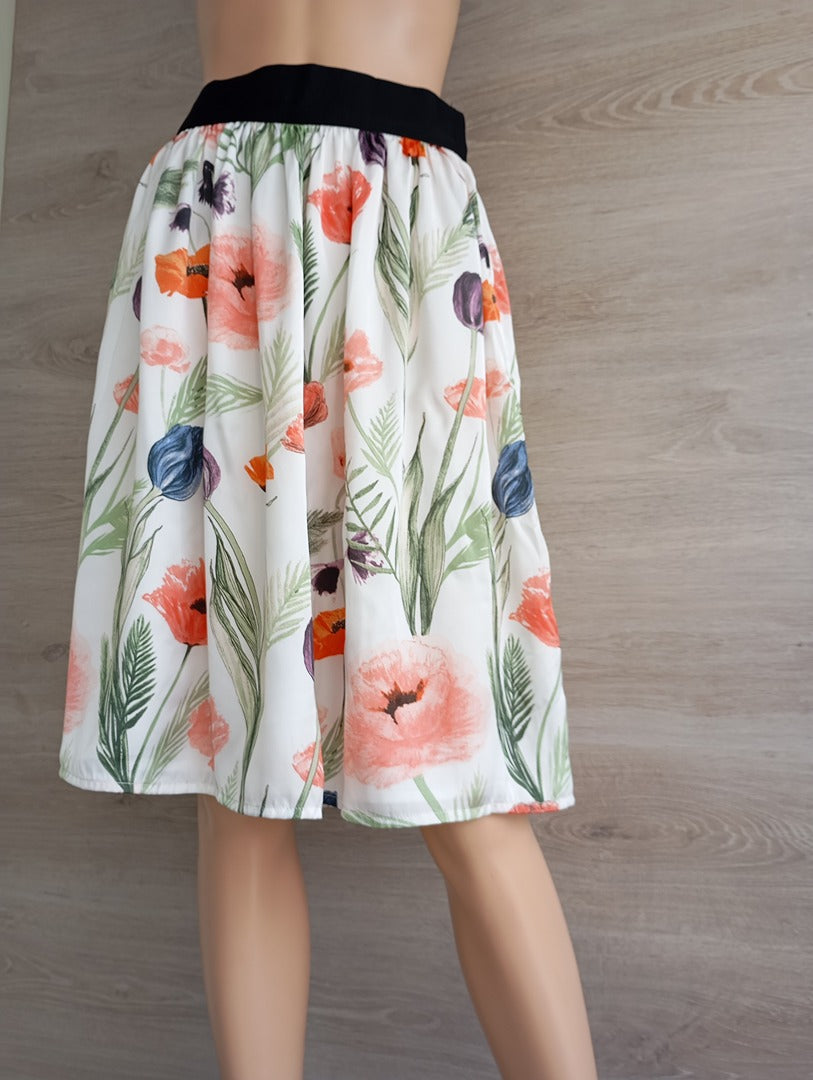 Jupe 🌸 H&m 🌸 M - Blanc/multicolore - Neuf avec étiquette - motif floral