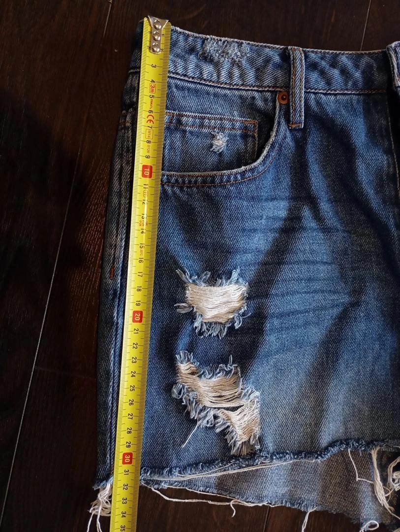 Short en jean H&m – 38 – Bleu - bords effilochés
