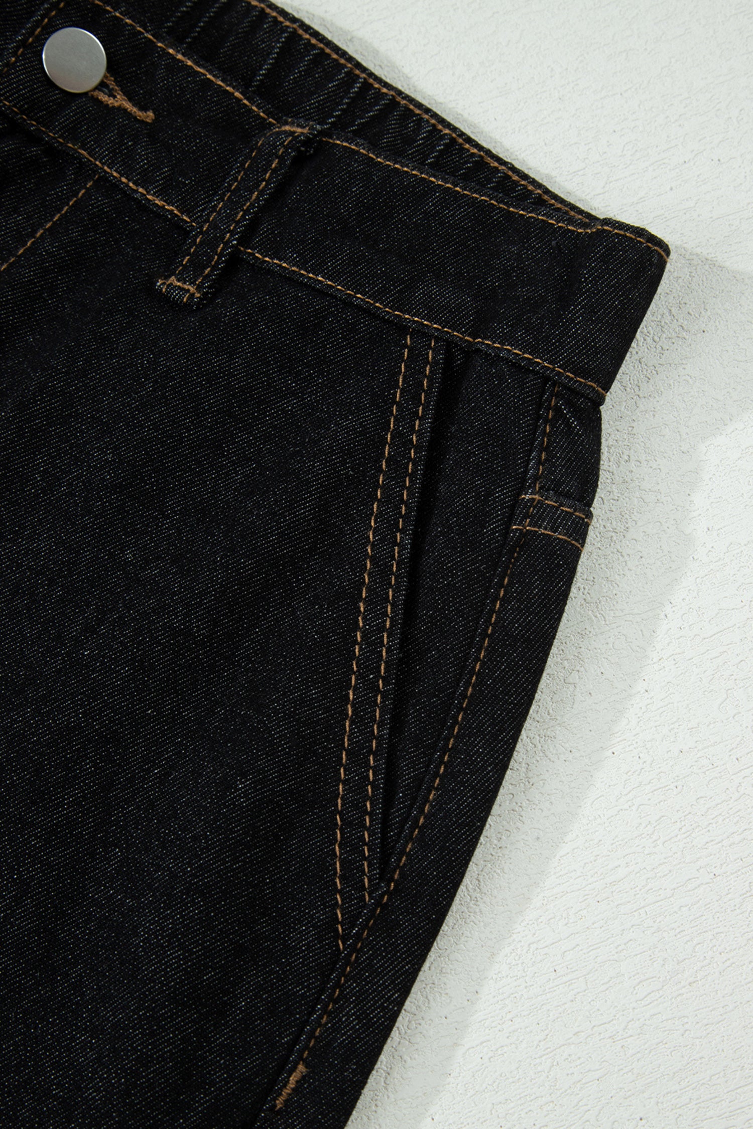 Short en jean à bordure festonnée — Bleu marine