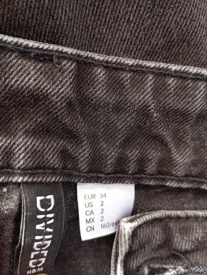 Jean déchiré H&m Divided - 34 - Noir délavé - Très bon état