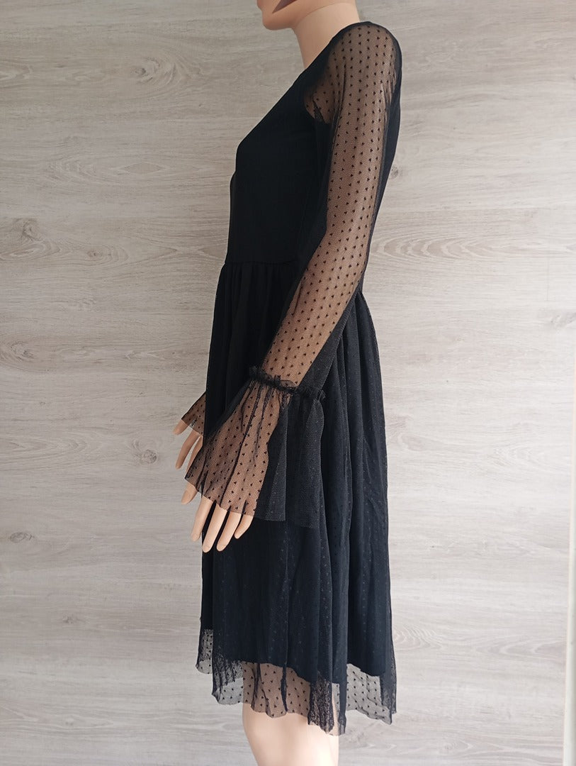 Superbe robe plumetis avec manches transparentes - Na-kd taille S - Noir - neuve