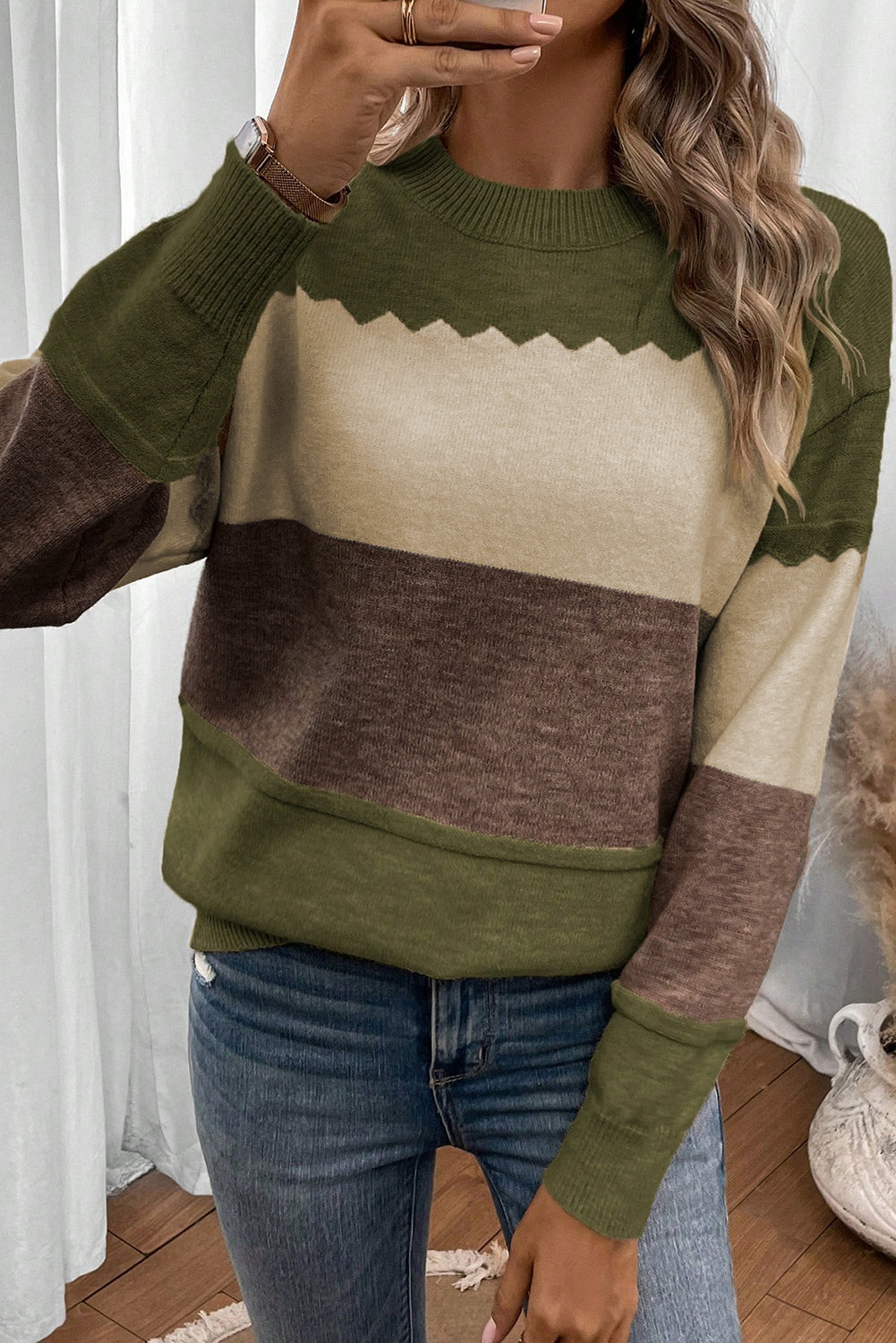 Pull Colorblock Col Rond — Épaules Tombantes