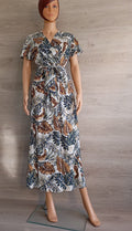 Robe longue manches courtes - M/l -multicolore - Très bon état - 100% viscose - motif florale