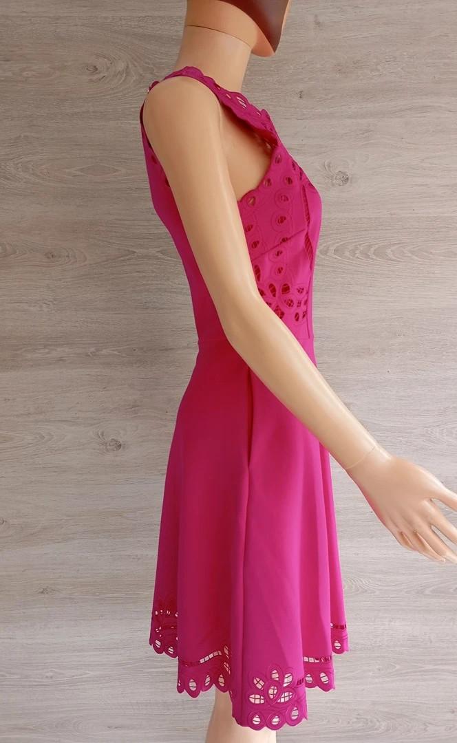 Robe patineuse fuchsia découpée au laser — Ted Baker — Taille S — Très bon état