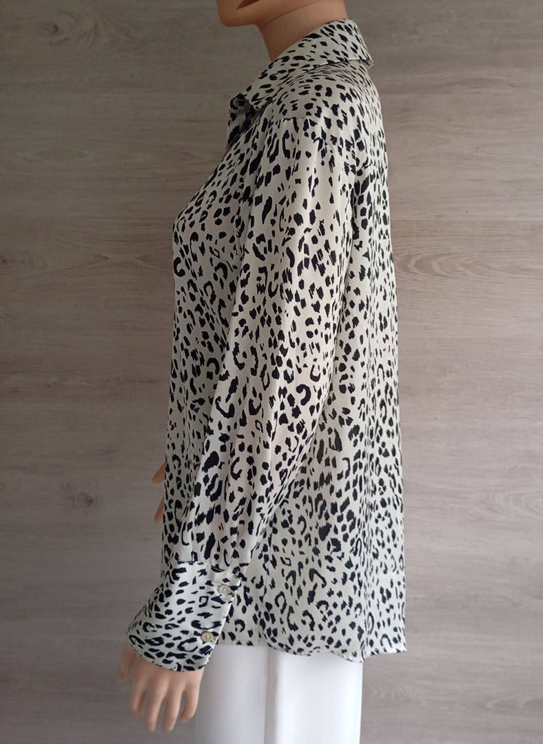 Chemise manches longues Zara taille S - style léopard noir et blanc
