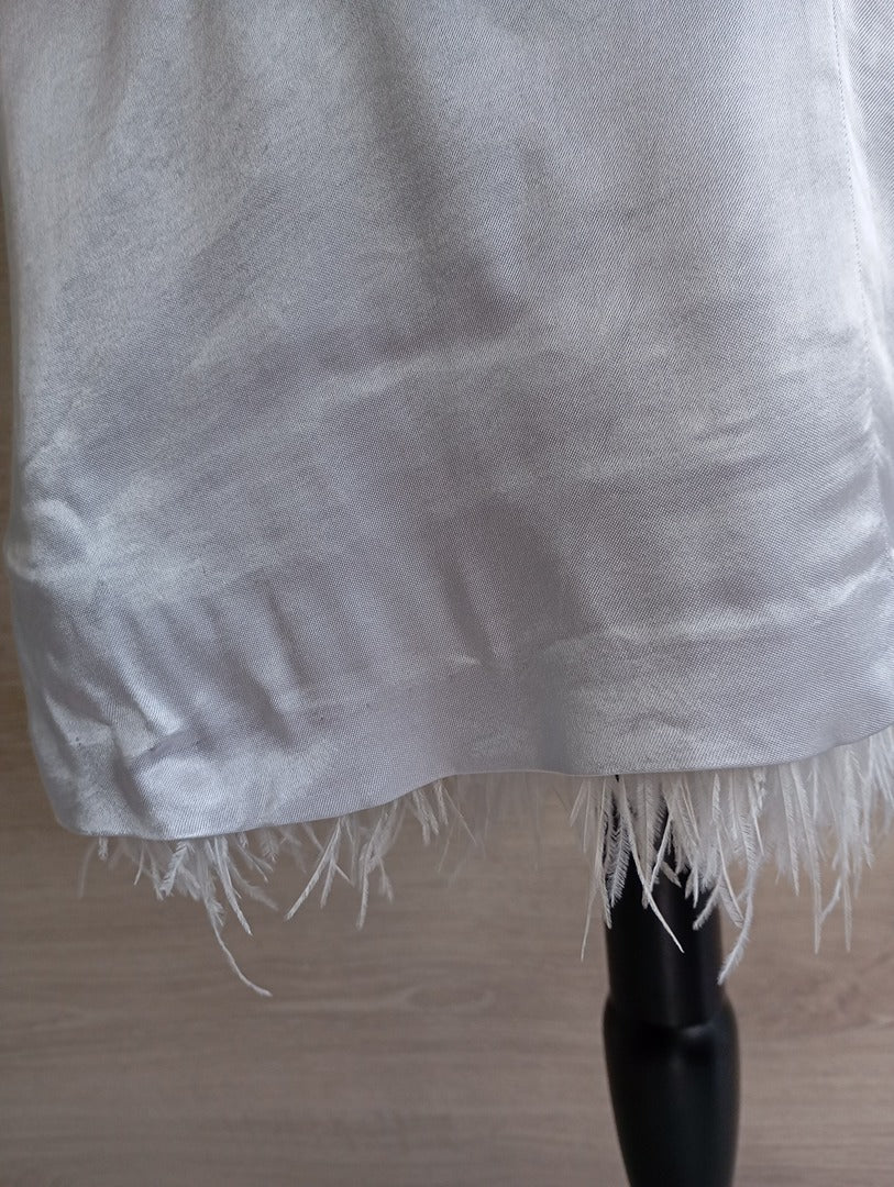 Robe courte Mango sans manches - Xs - Gris - Neuf avec étiquette - plumes