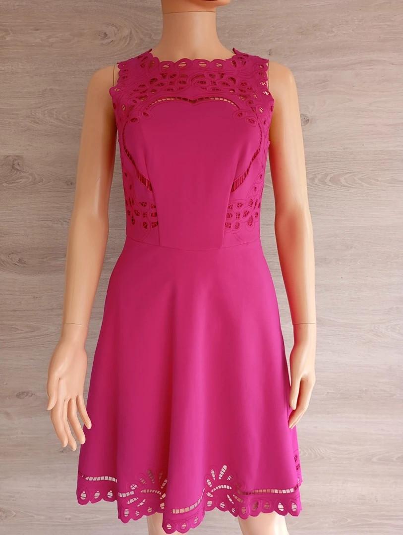 Robe patineuse fuchsia découpée au laser — Ted Baker — Taille S — Très bon état