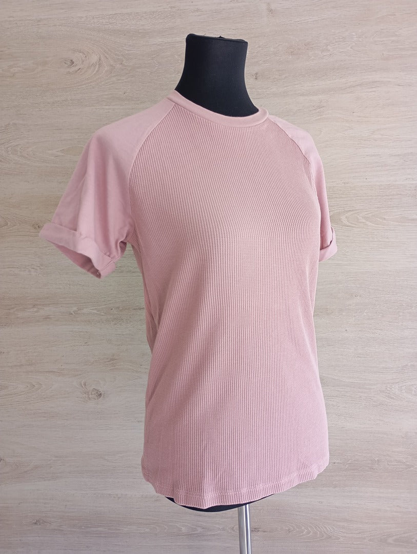 T-shirt Bershka - Xs - Rose - Très bon état - manches courtes