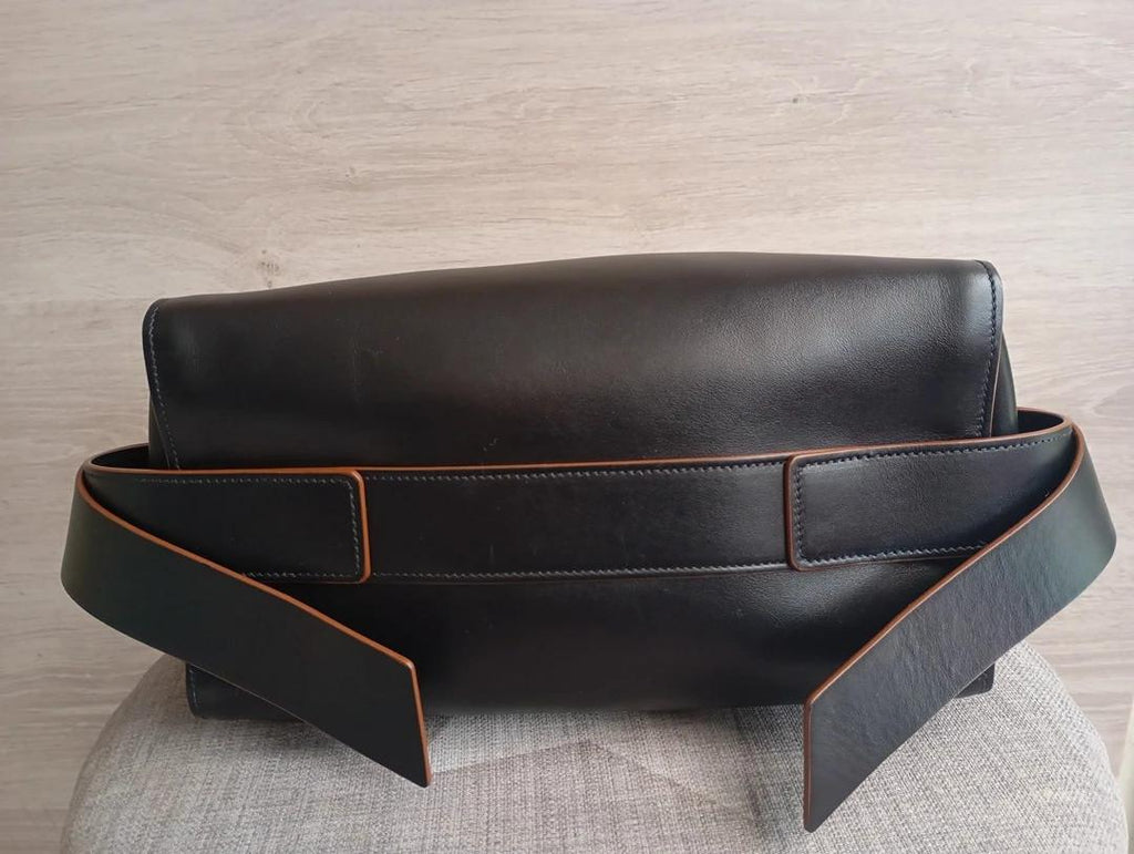 Sac à main Prada bandoulière - cuir - noir et marron - modèle Top Handle Vintage , collection Vitello Phoenix de Prada