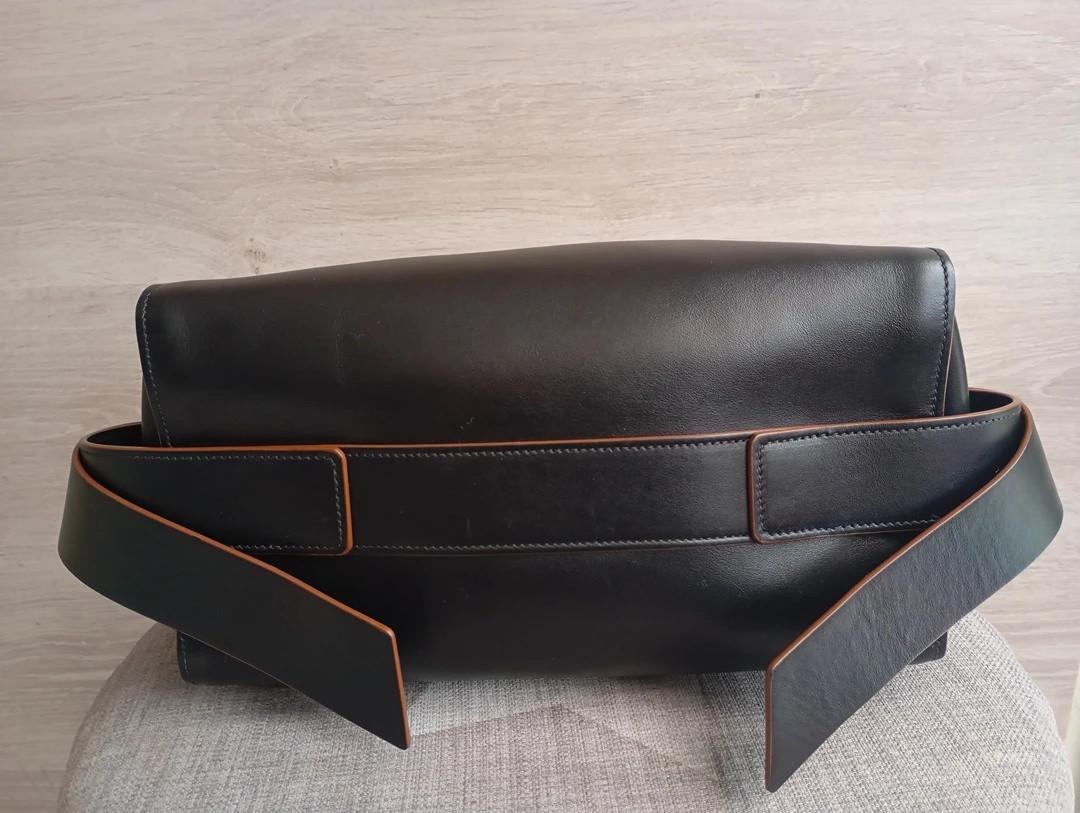 Sac à main Prada bandoulière - cuir - noir et marron - modèle Top Handle Vintage , collection Vitello Phoenix de Prada