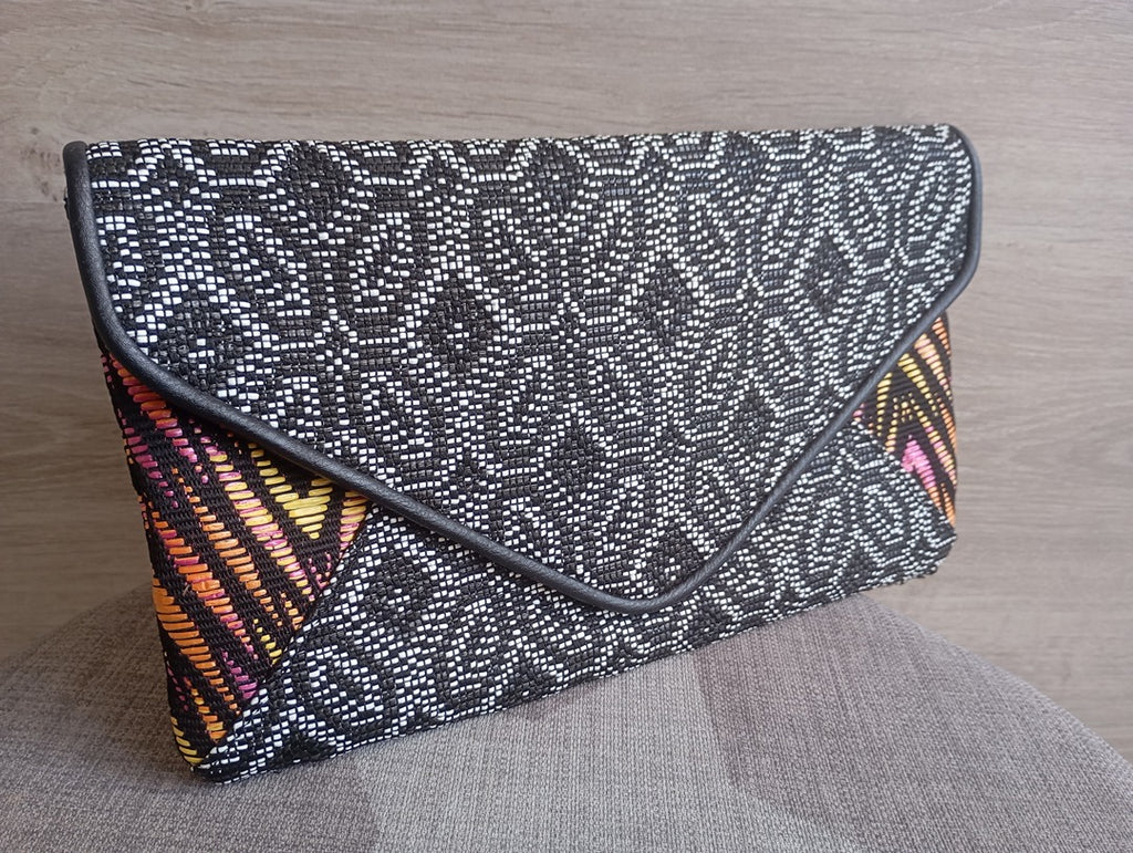 Pochette - Sac à main - Atmosphere - multicolore - très bon état