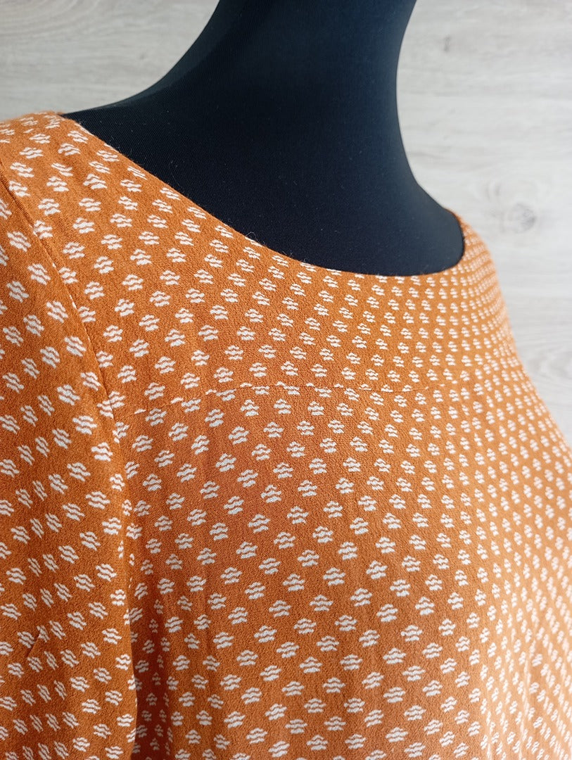 Belle robe Hartford manches courtes taille L - Orange/marron - Très bon état - 100% viscose