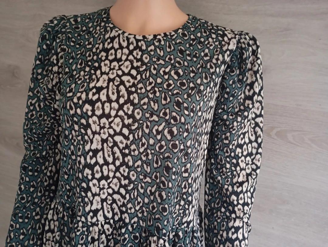 Robe Zara manches longues taille S effet animal - Multicolore - très bon état