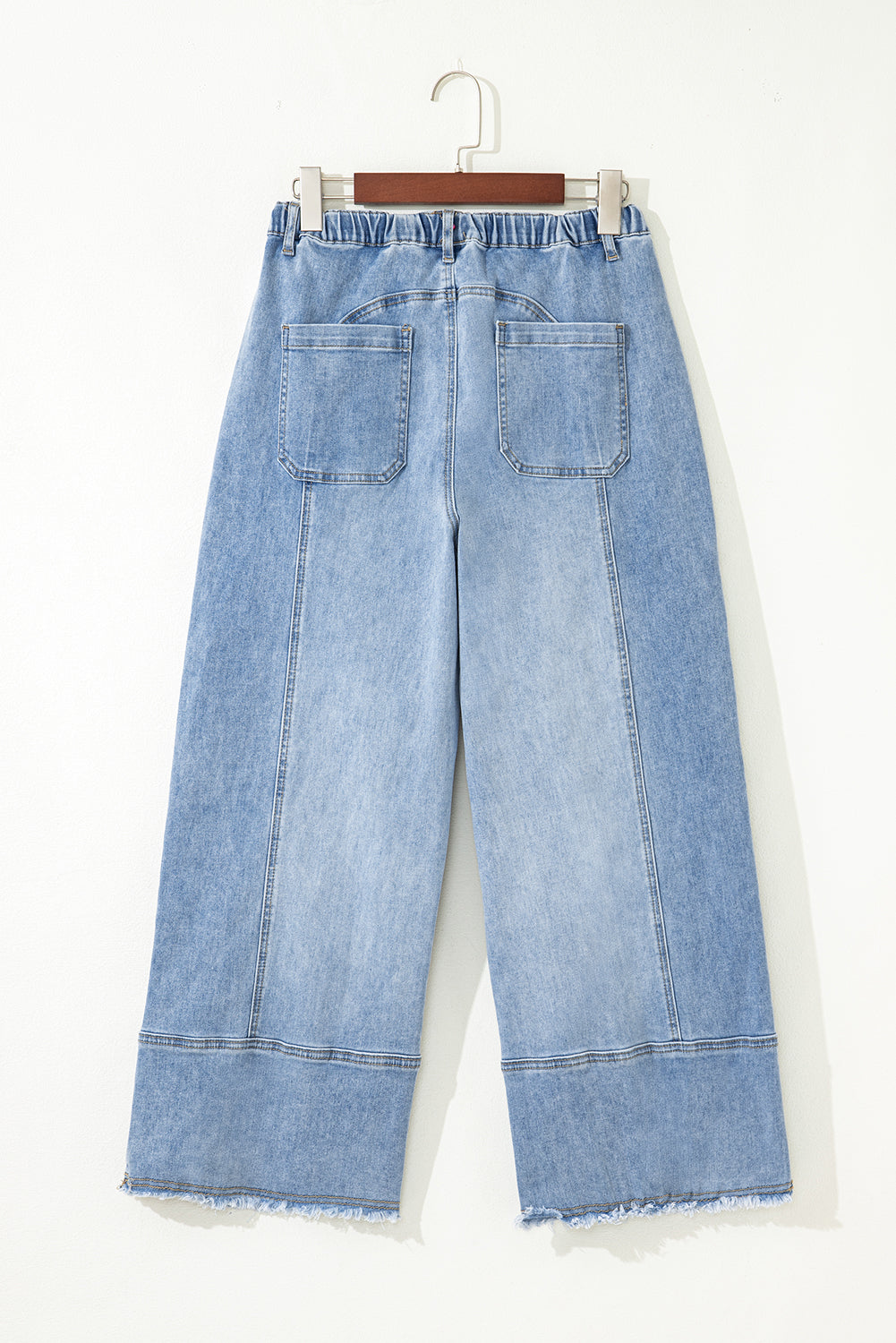 Jean Large Taille Haute – Ourlet Brut, Poches Cargo & Cordon