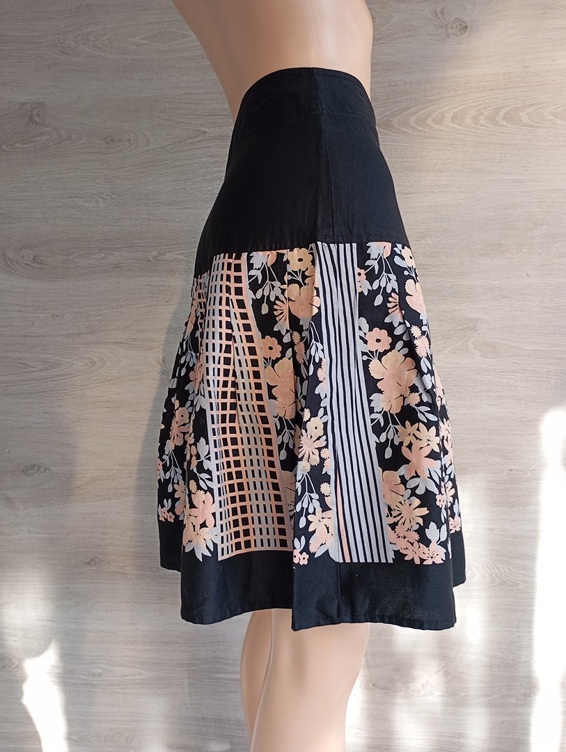 Jupe mi-longue noir & multicolore - H&M - T38 - Très bon état