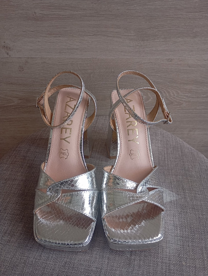 Chaussures à talons carrés femme Alzarey taille 36 - très bon état - argentées