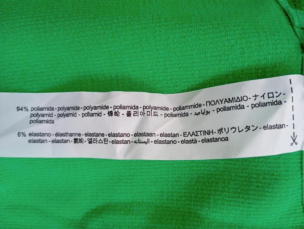 Belle robe d'été Bershka taille Xs/s - Vert - Neuf avec étiquette - matière douce