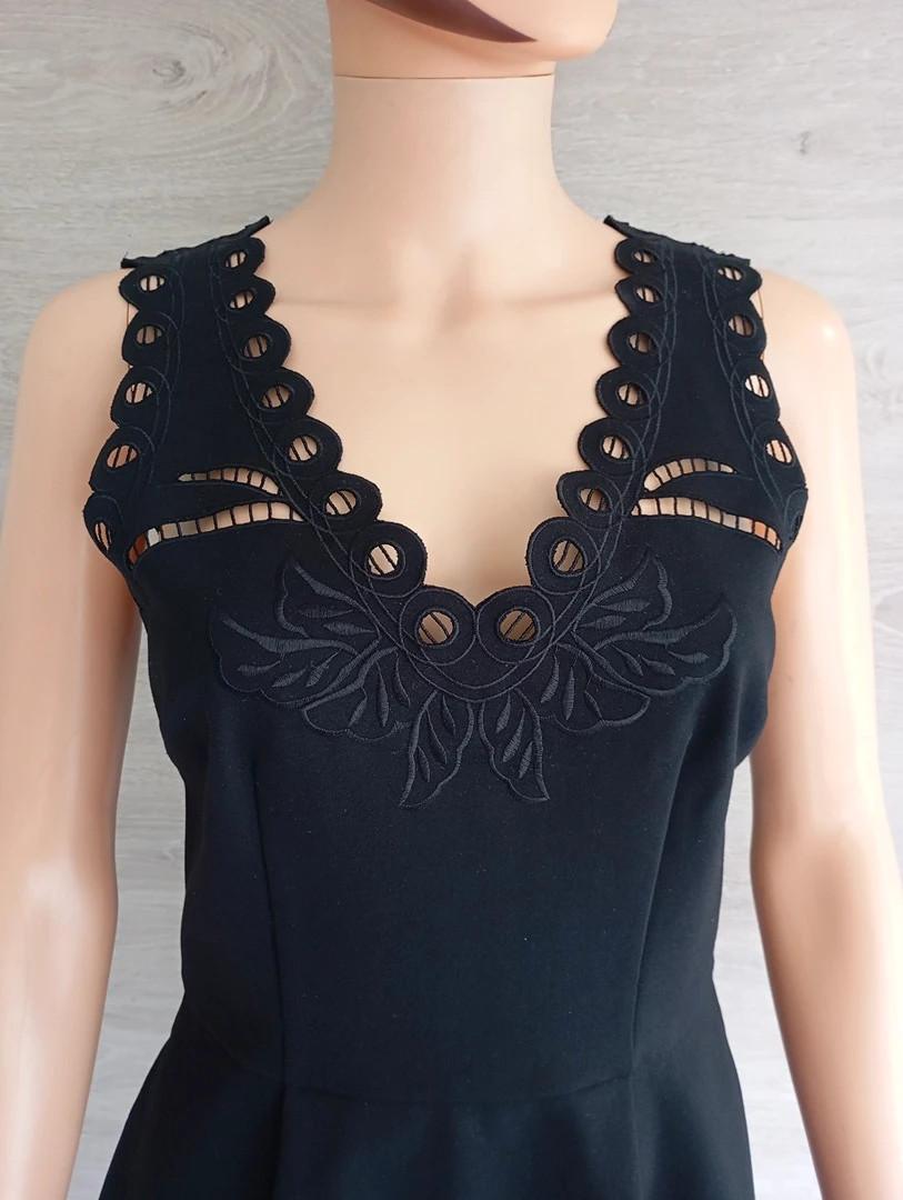 Petite robe noire découpée au laser — Ted Baker — Taille S — Très bon état